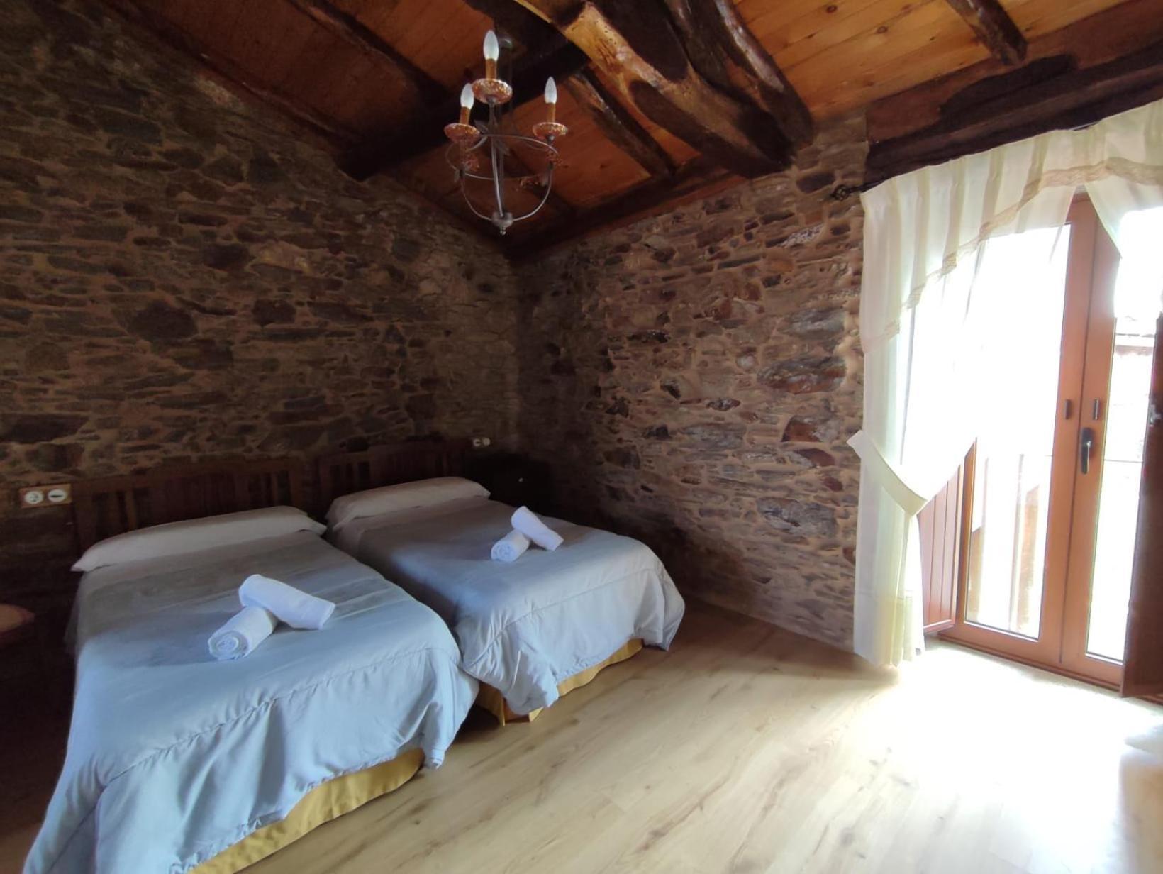 Vila Peregrina-Taxi Gratis Arzúa Exteriör bild