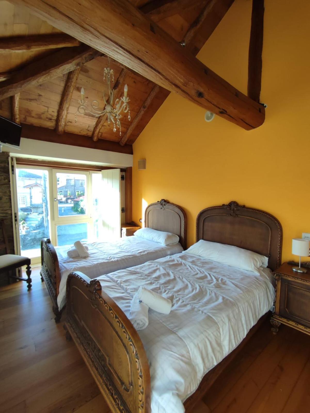 Vila Peregrina-Taxi Gratis Arzúa Exteriör bild