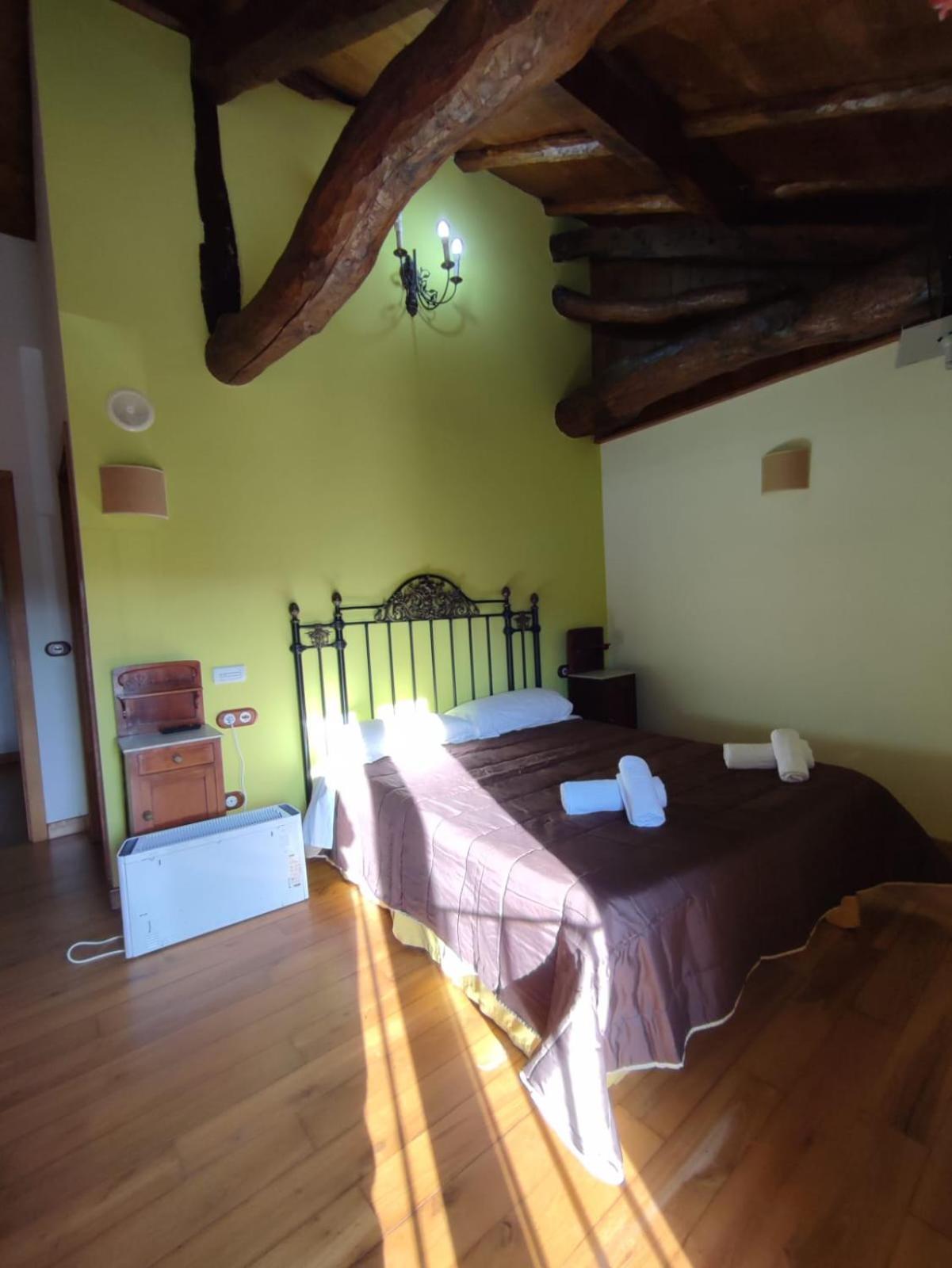 Vila Peregrina-Taxi Gratis Arzúa Exteriör bild